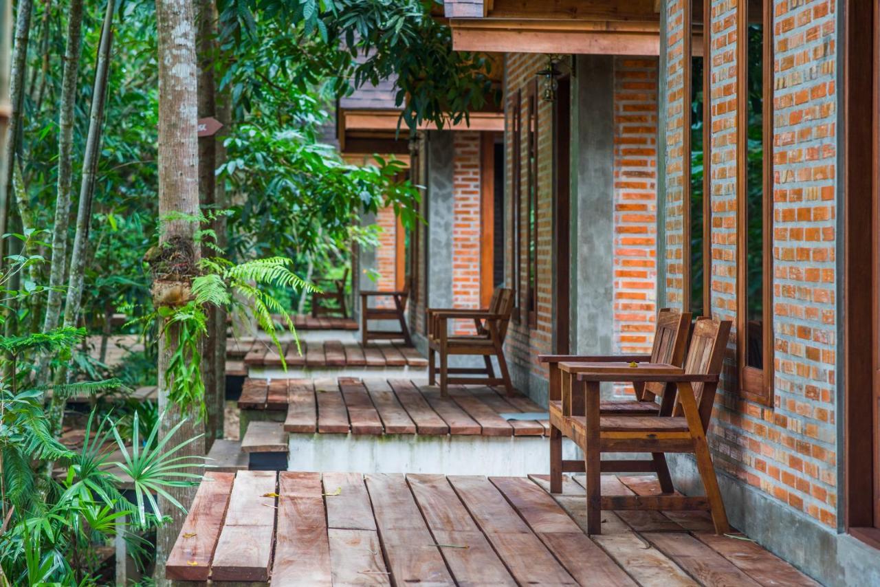 Kung Nok Tha Resort Nakhon Si Thammarat Luaran gambar